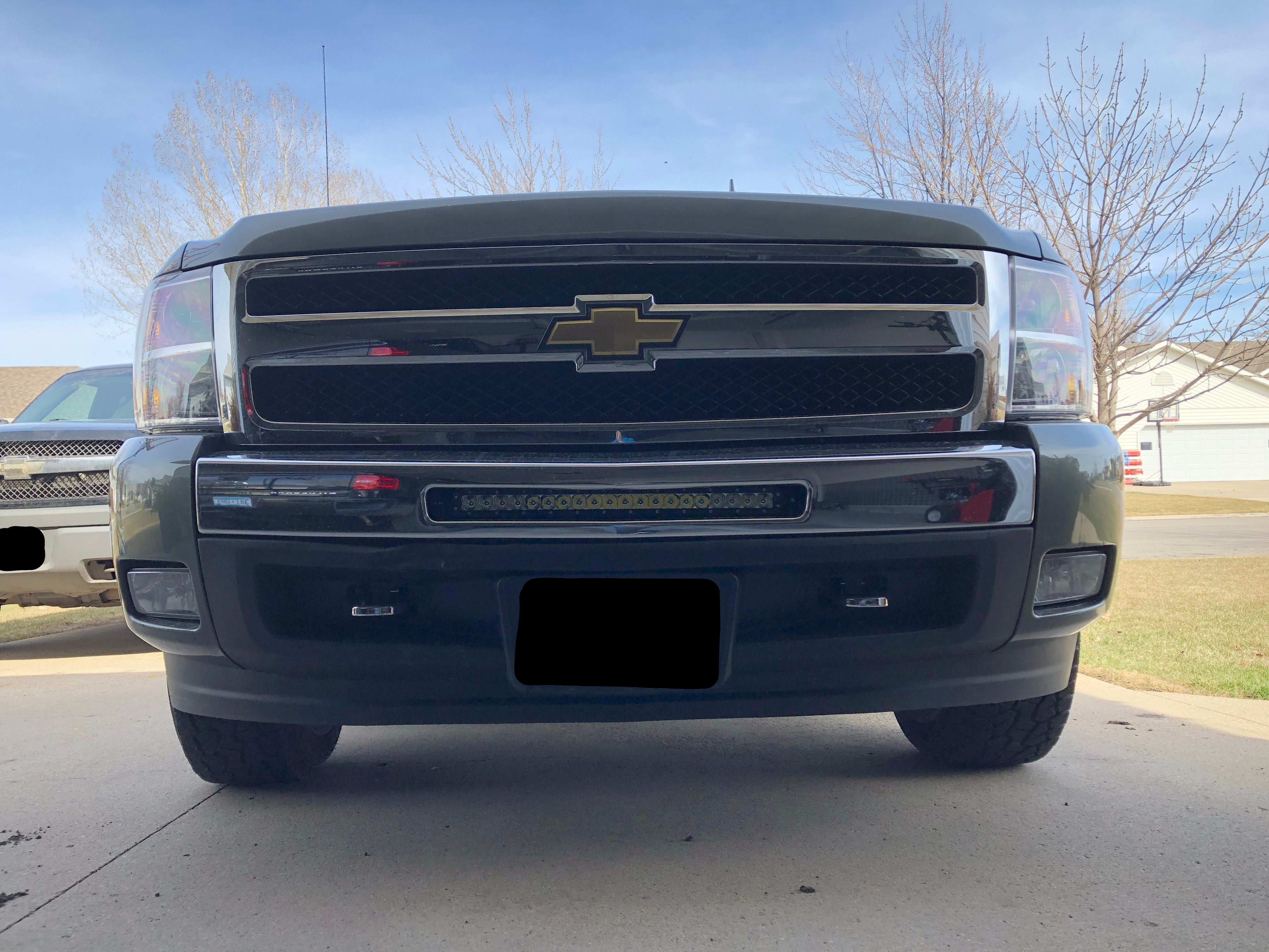 2011 Chevy Silverado 1500 Bumper (07-13) Chevy Silverado 1500 - 20" Single Row Bumper Mount Kit – Black