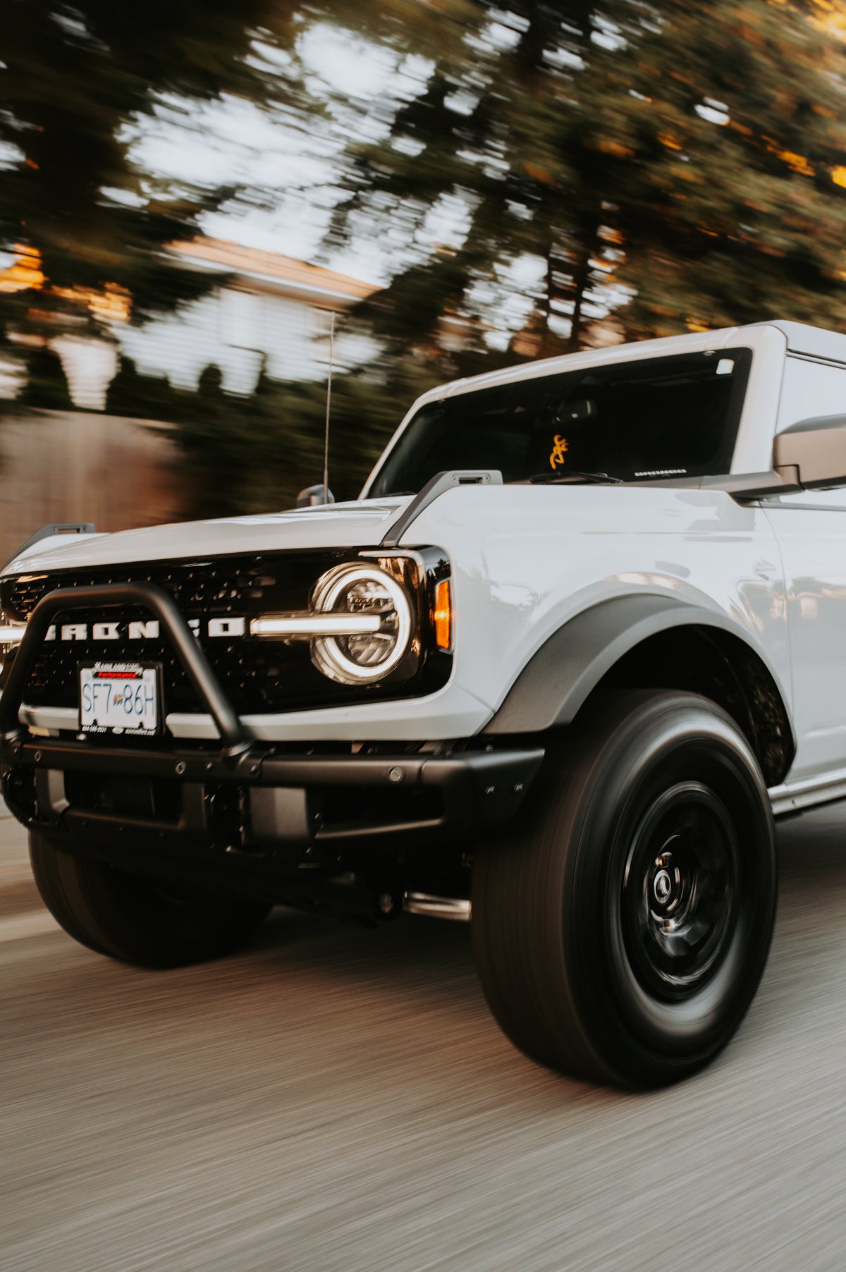 Black Oak LED rock lights for trucks, the underbody rock light kits ranked in this buying guide.